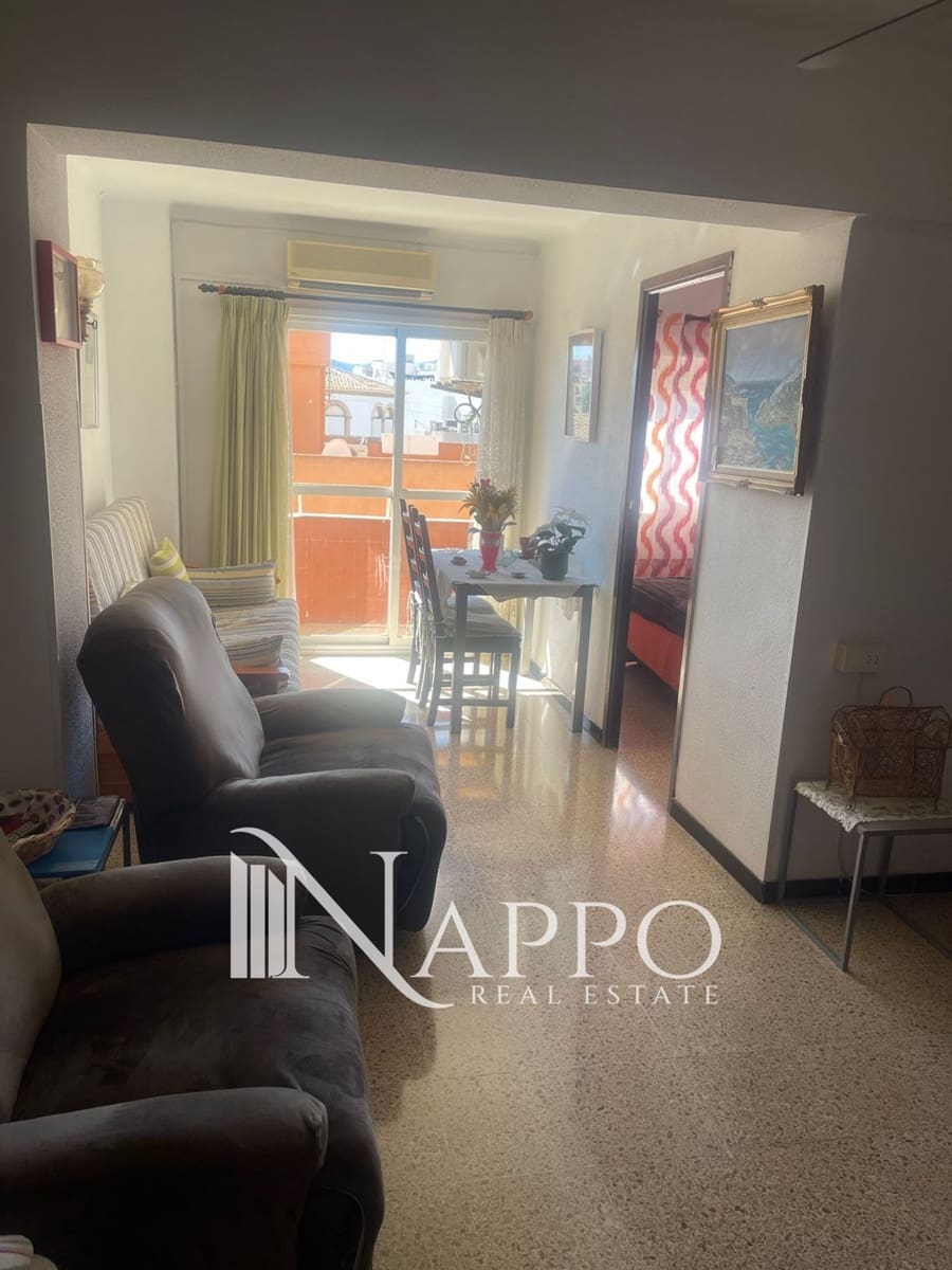 3 soveværelse Lejlighed til salg i Palma de Mallorca - € 260.000 (Ref: 9803757)