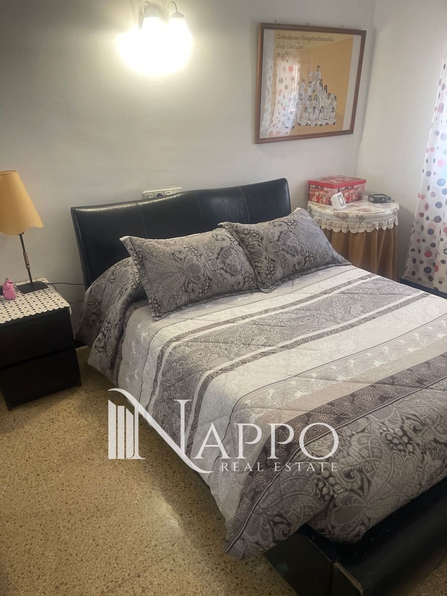 3 soveværelse Lejlighed til salg i Palma de Mallorca - € 260.000 (Ref: 9803757)