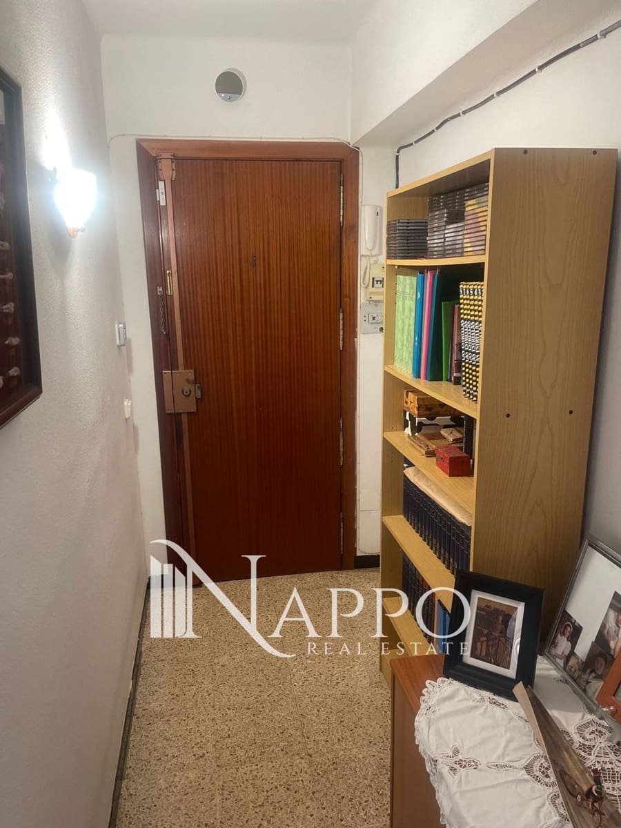 3 soveværelse Lejlighed til salg i Palma de Mallorca - € 260.000 (Ref: 9803757)