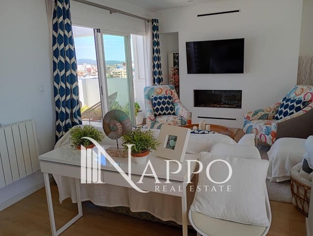 2 bedroom Penthouse for rent in Plaça de Toros, Palma de Mallorca with garage - € 2,500 (Ref: 9804836)