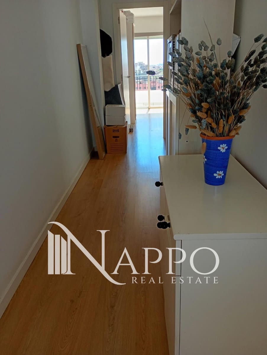 2 bedroom Penthouse for rent in Palma de Mallorca with garage - € 2,500 (Ref: 9804836)