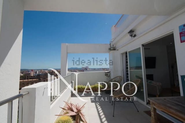 2 bedroom Penthouse for rent in Plaça de Toros, Palma de Mallorca with garage - € 2,500 (Ref: 9804836)
