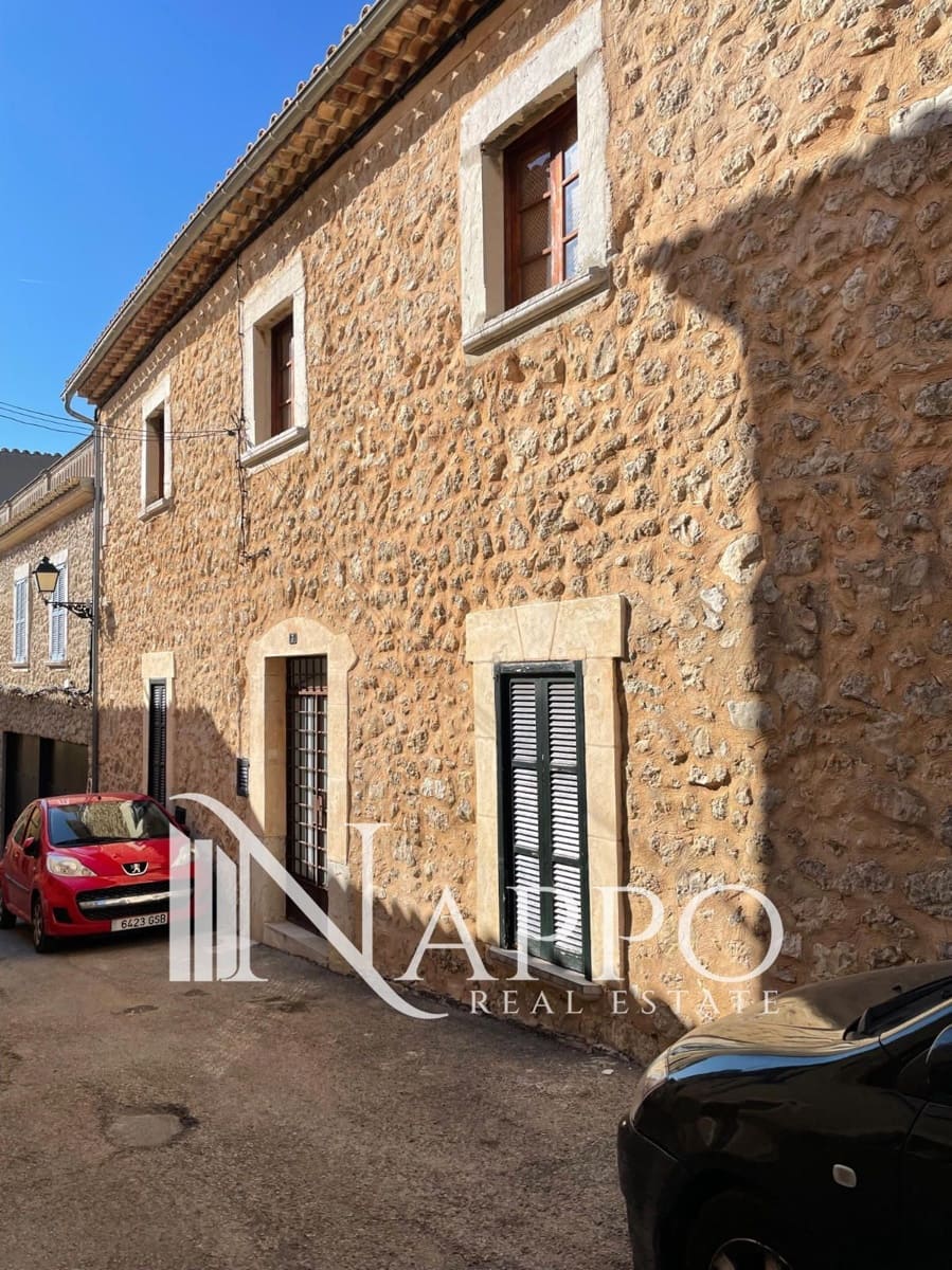 4 soverom Villa til leie i Selva - € 2 500 (Ref: 9804837)