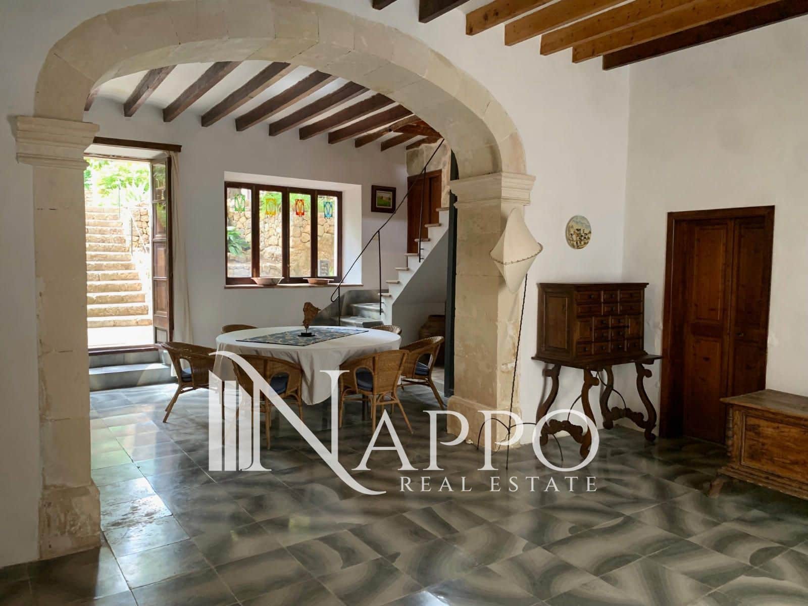 4 soverom Villa til leie i Selva - € 2 500 (Ref: 9804837)