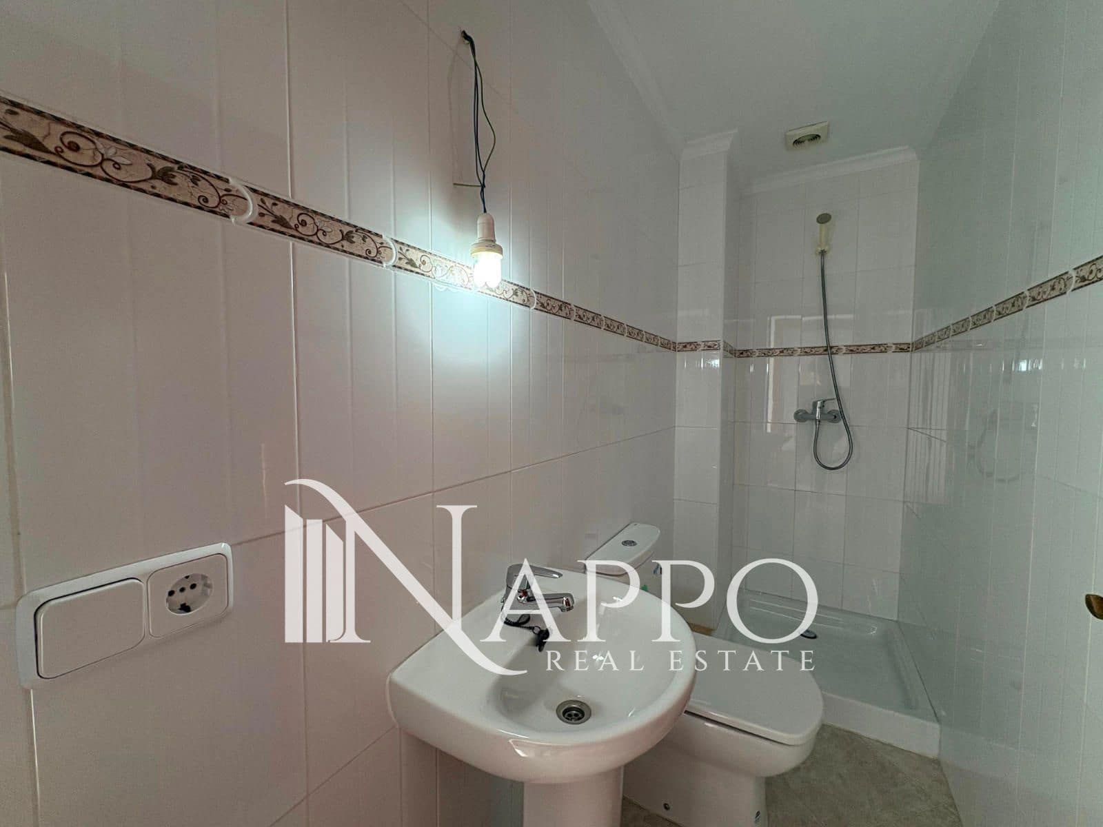 4 bedroom Townhouse for sale in Palma de Mallorca with garage - € 549,000 (Ref: 9805431)