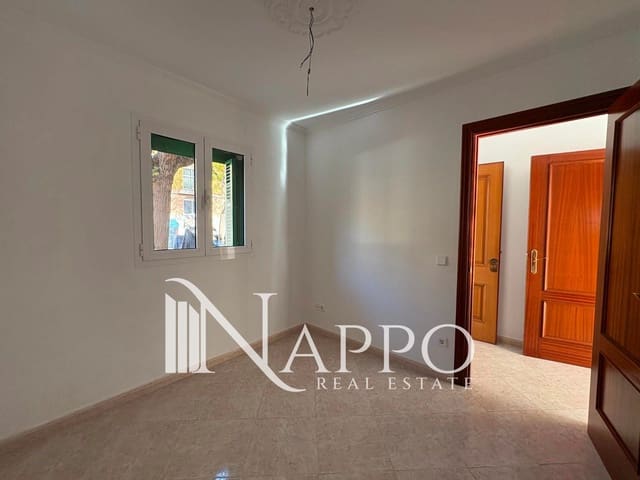 4 bedroom Townhouse for sale in Son Fortesa (Sud), Palma de Mallorca with garage - € 549,000 (Ref: 9805431)