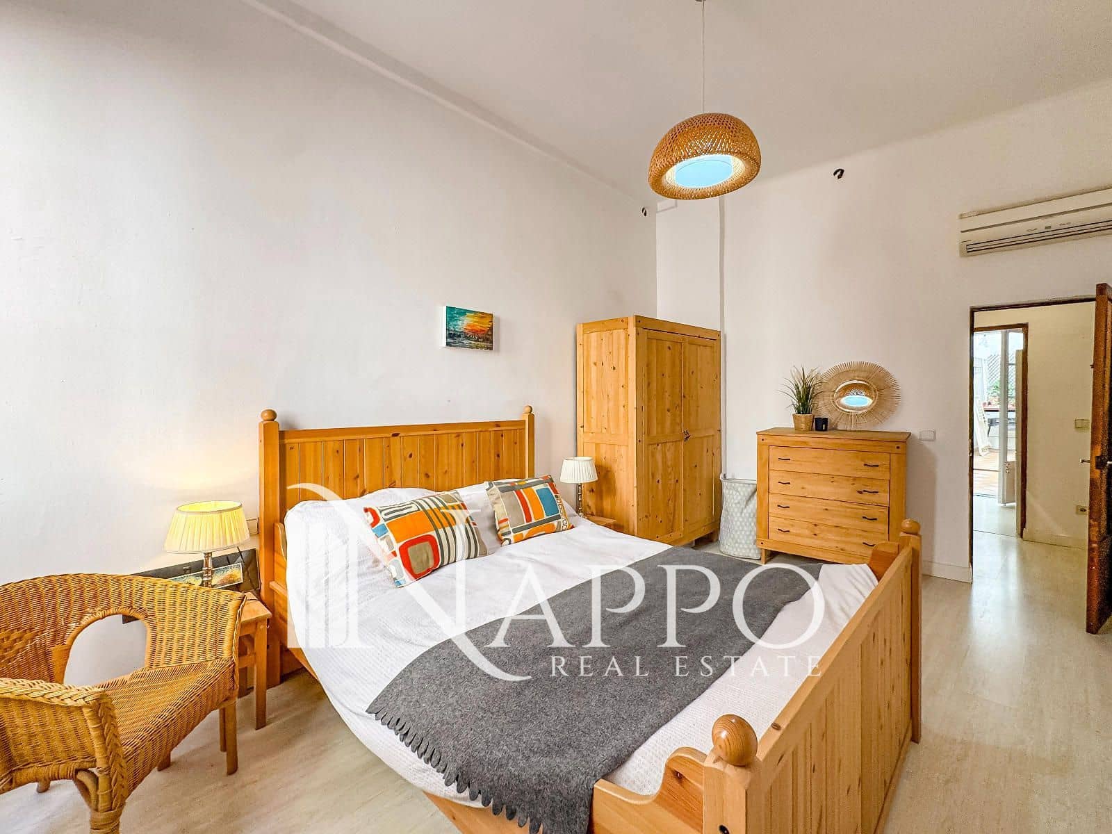 2 bedroom Flat for sale in Palma de Mallorca - € 995,000 (Ref: 9805432)