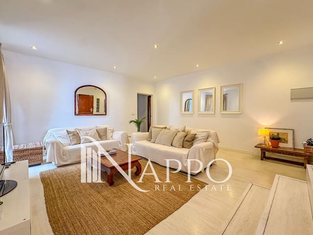 2 bedroom Flat for sale in La Calatrava, Palma de Mallorca - € 995,000 (Ref: 9805432)