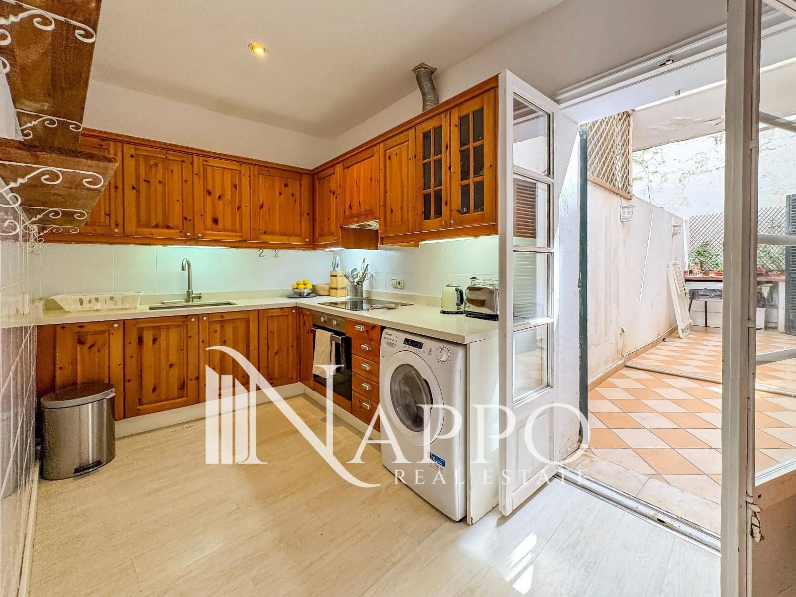 2 bedroom Flat for sale in Palma de Mallorca - € 995,000 (Ref: 9805432)