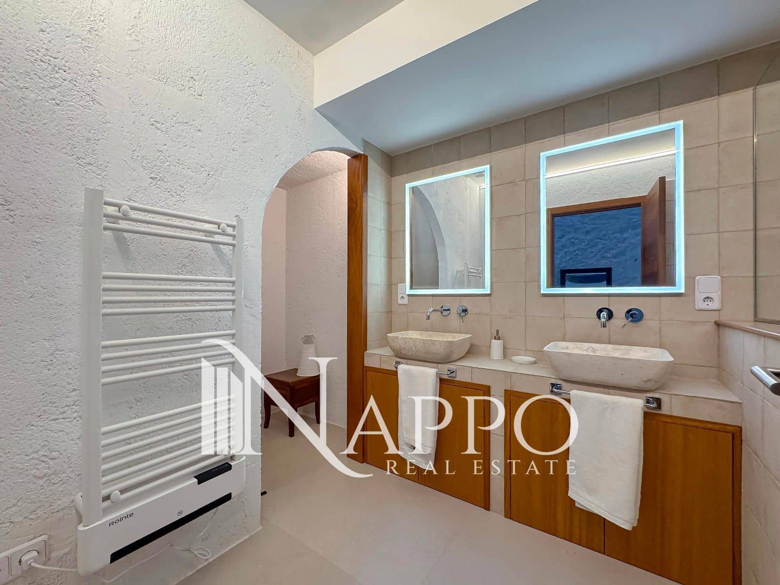 4 bedroom Villa for rent in Sencelles with pool garage - € 4,000 (Ref: 9805574)