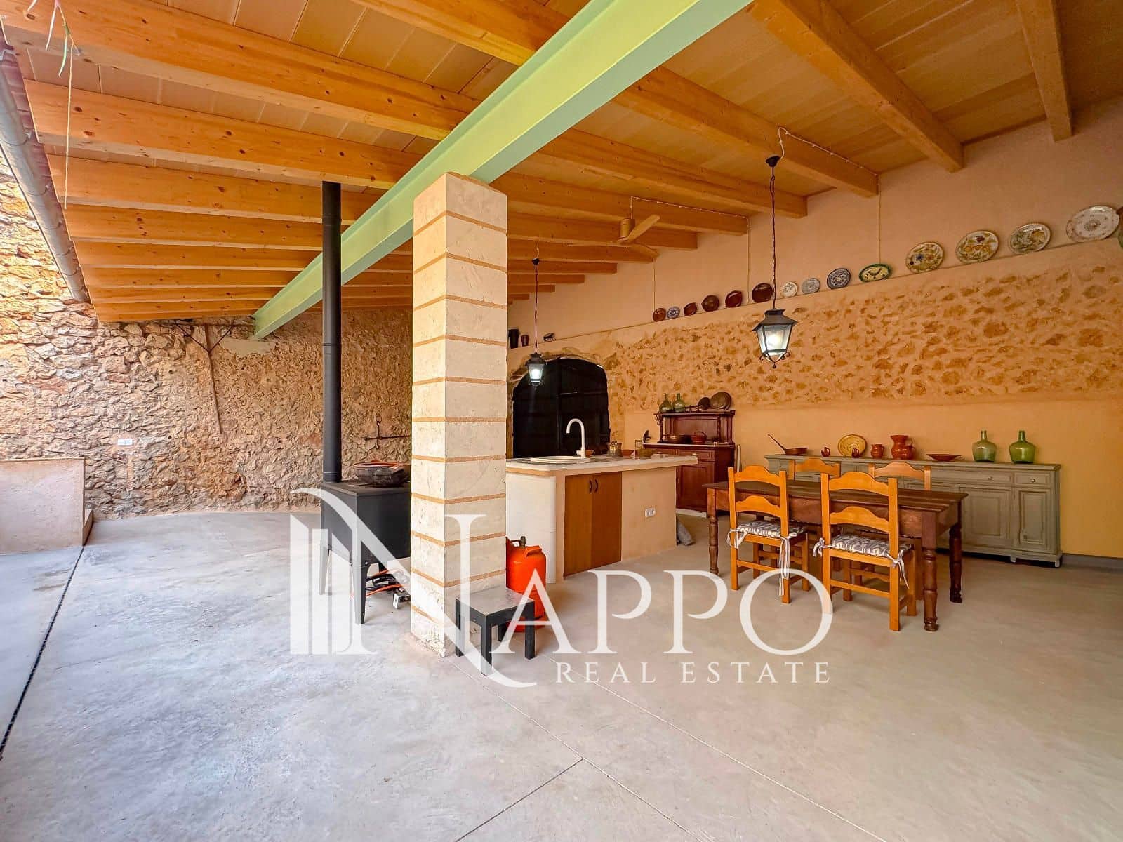 4 bedroom Villa for rent in Sencelles with pool garage - € 4,000 (Ref: 9805574)