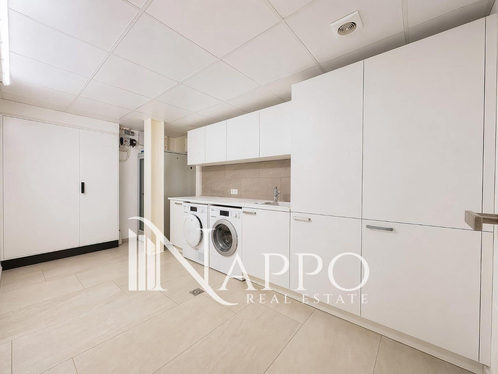 4 bedroom Villa for sale in Santa Ponsa with pool garage - € 5,900,000 (Ref: 9807150)