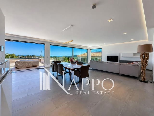 4 bedroom Villa for sale in Santa Ponsa, Calvià with pool garage - € 5,900,000 (Ref: 9807150)