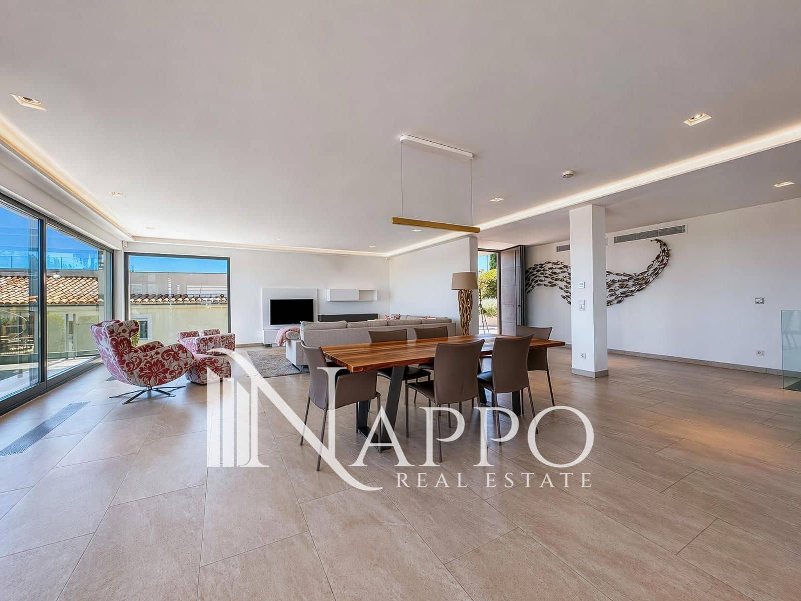 4 bedroom Villa for sale in Santa Ponsa with pool garage - € 5,900,000 (Ref: 9807150)