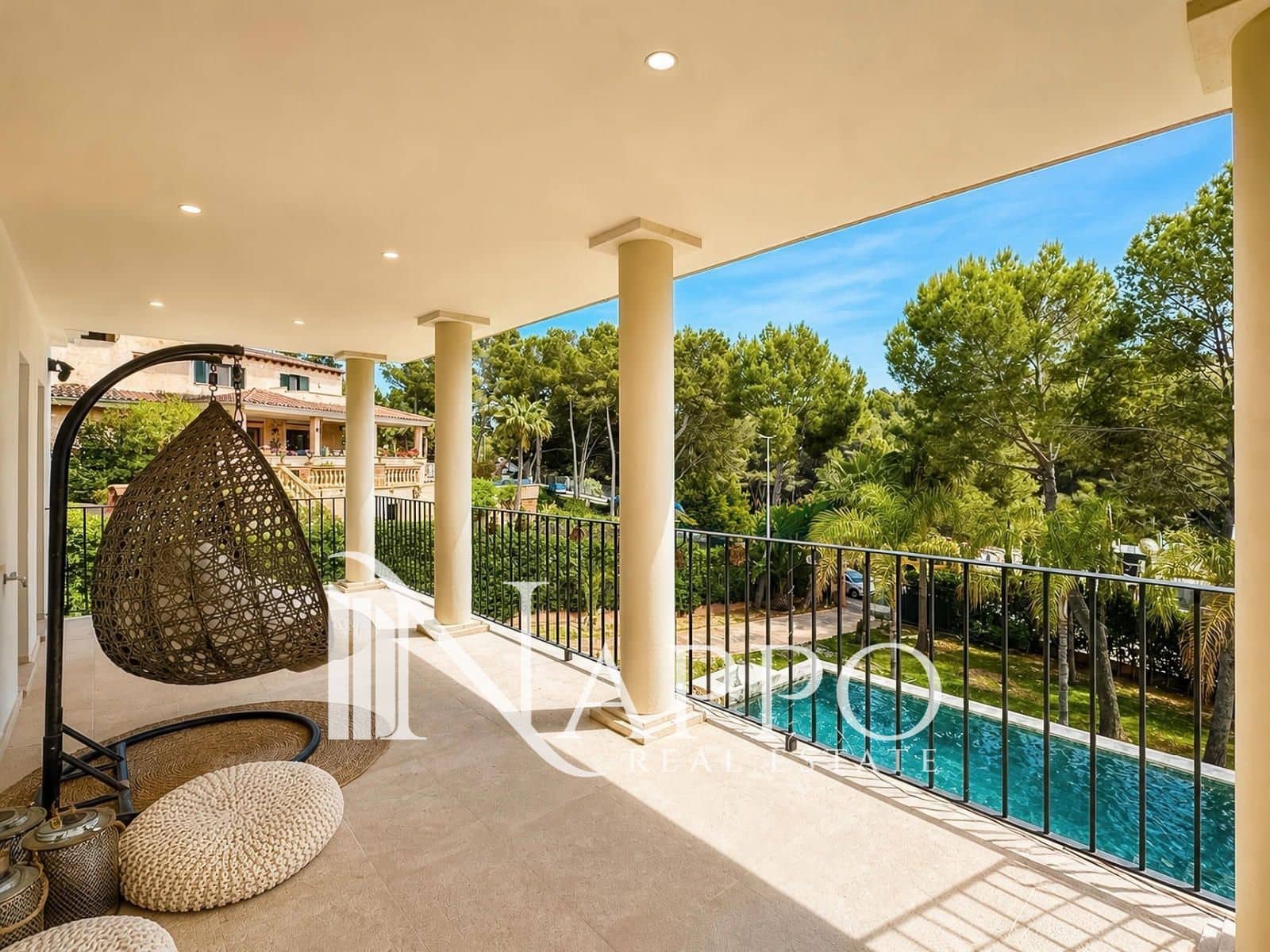 5 sypialnia Dom na sprzedaż w Costa de la Calma z basenem garażem - 2 690 000 € (Ref: 9815117)