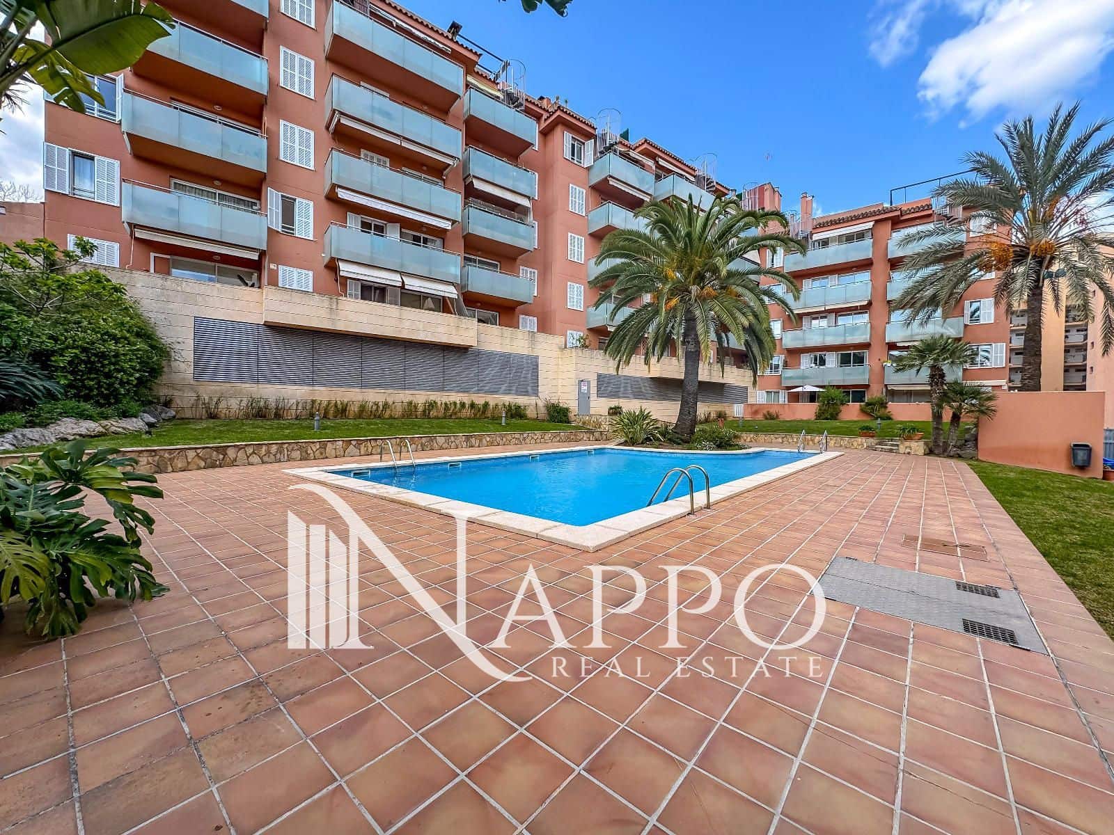 2 makuuhuone Asunto myytävänä paikassa Palma de Mallorca mukana uima-altaan 
autotalli - 537 000 € (Ref: 9815119)