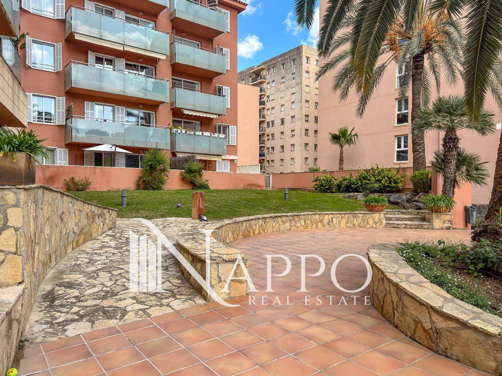 2 makuuhuone Asunto myytävänä paikassa Palma de Mallorca mukana uima-altaan 
autotalli - 537 000 € (Ref: 9815119)
