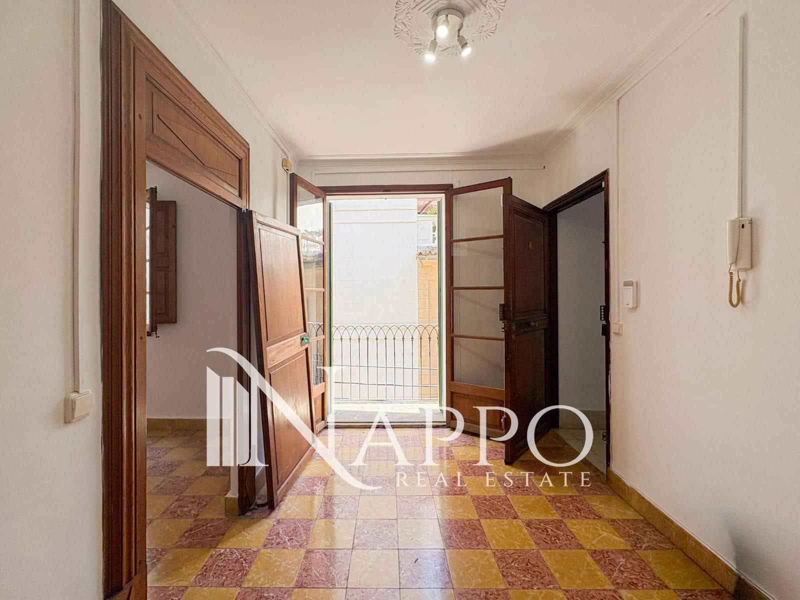 4 bedroom Flat for sale in Palma de Mallorca - € 559,600 (Ref: 9816394)