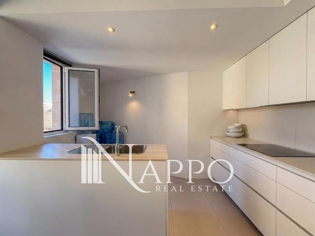 3 slaapkamer Flat te huur in Santa Catalina, Palma de Mallorca - € 1.900 (Ref: 9816511)
