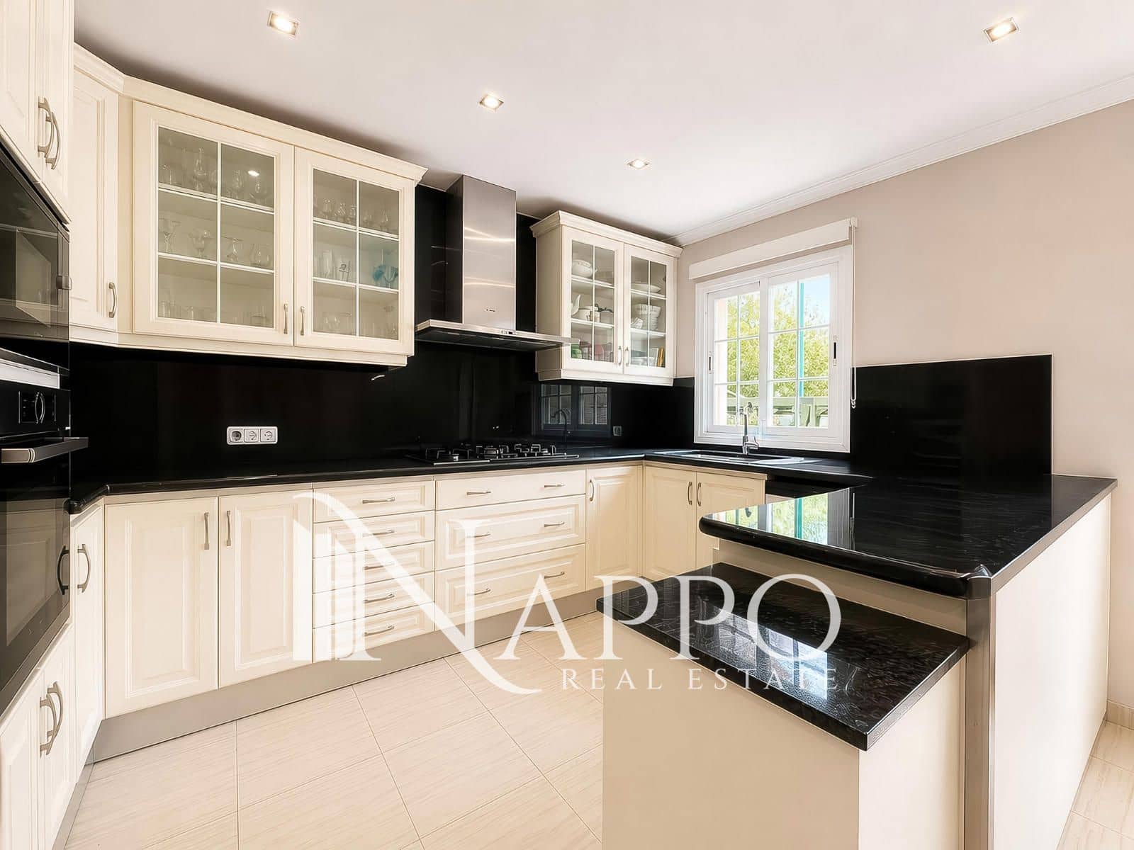 5 soverom Villa til salgs i Marratxi med svømmebasseng garasje - € 1 225 000 (Ref: 9816615)