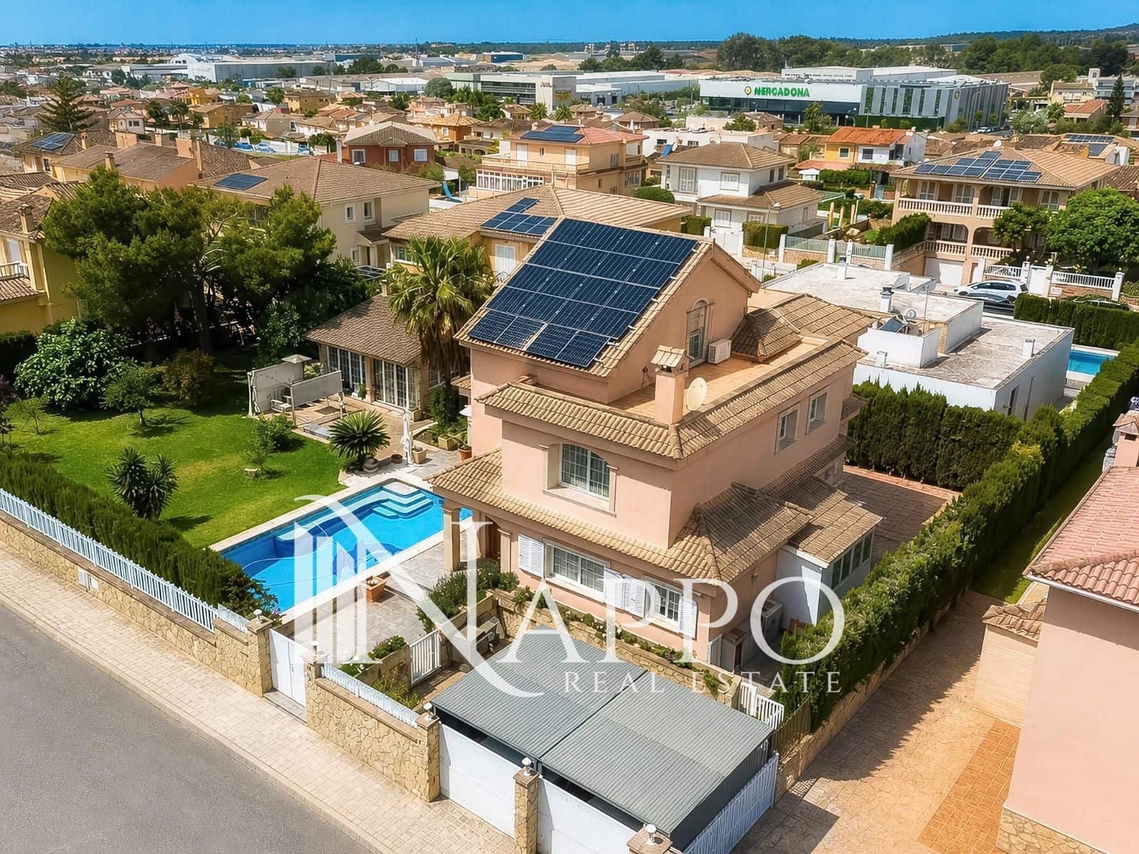 5 soverom Villa til salgs i Marratxi med svømmebasseng garasje - € 1 225 000 (Ref: 9816615)