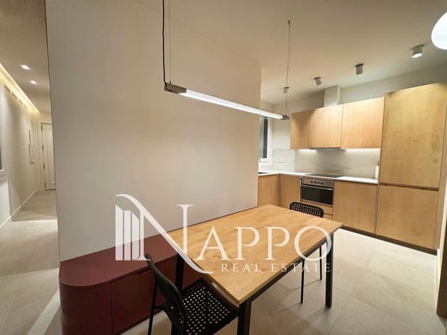 4 bedroom Flat for sale in Argüelles, Madrid city - € 725,000 (Ref: 9816616)