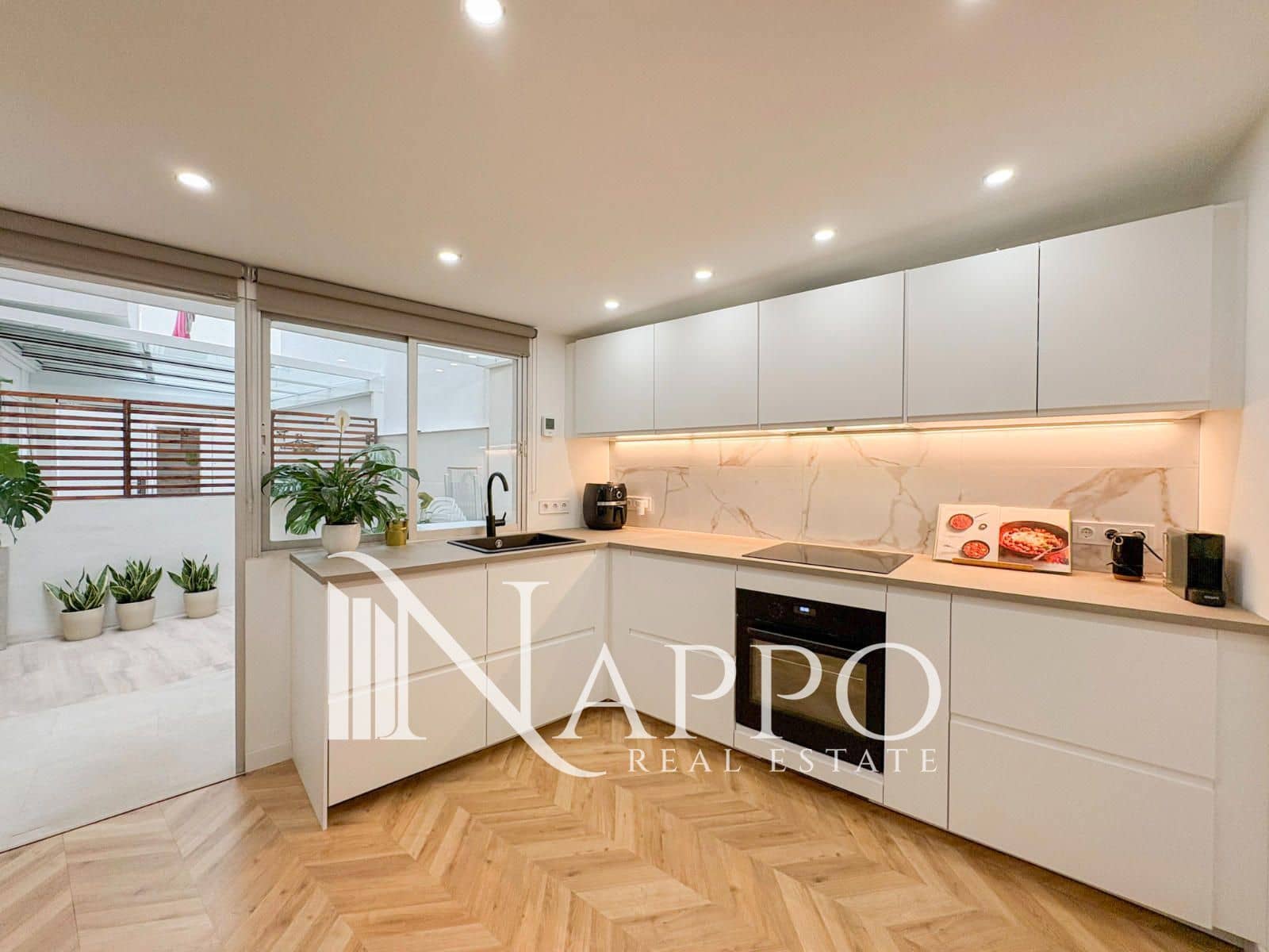 2 quarto Apartamento para arrendar em Palma de Mallorca - 1 800 € (Ref: 9818472)