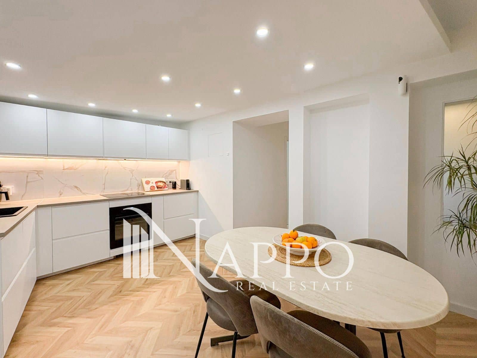 2 quarto Apartamento para arrendar em Palma de Mallorca - 1 800 € (Ref: 9818472)