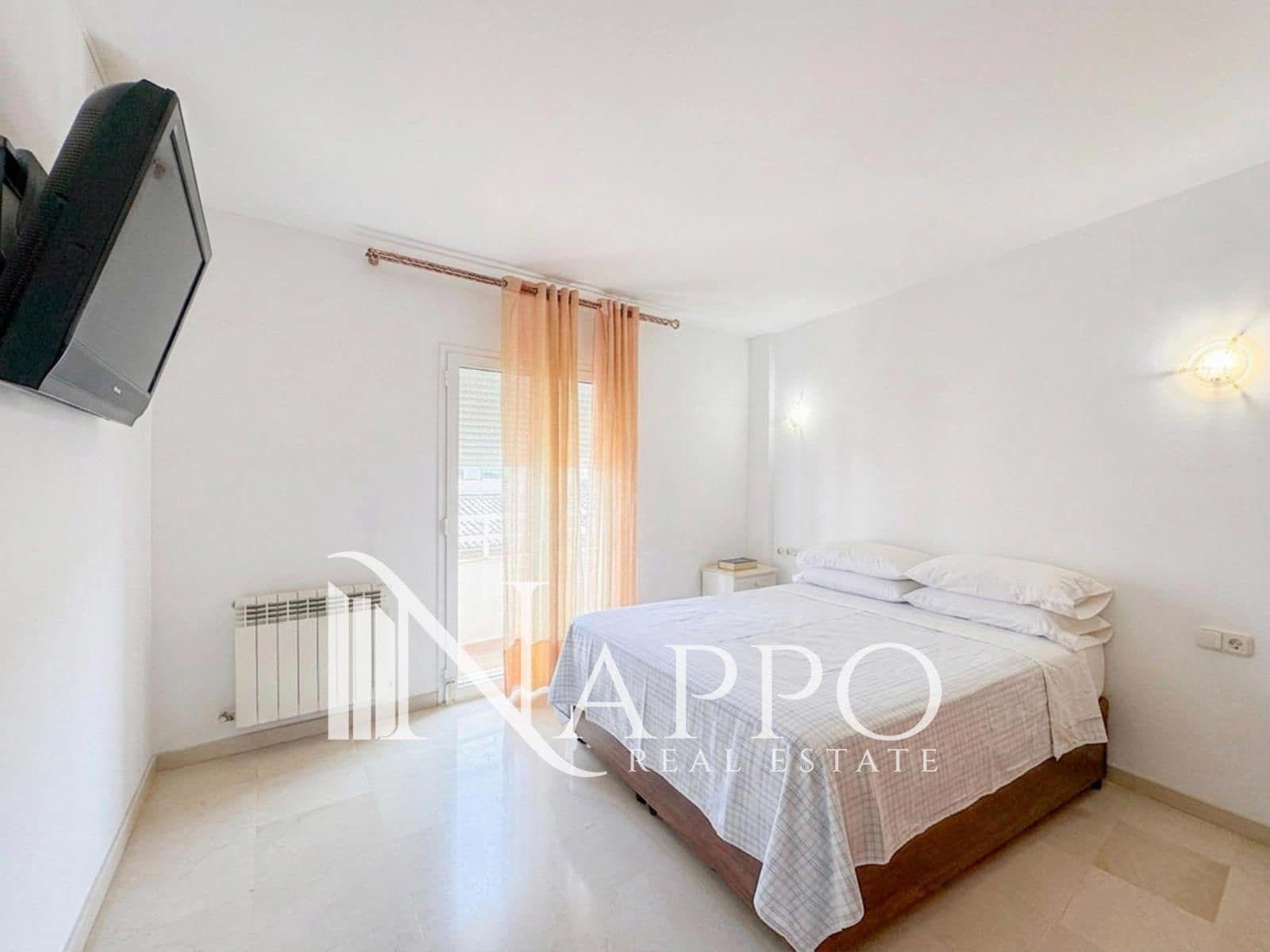 3 sovrum Lägenhet till salu i Es Molinar / El Molinar - 450 000 € (Ref: 9818783)