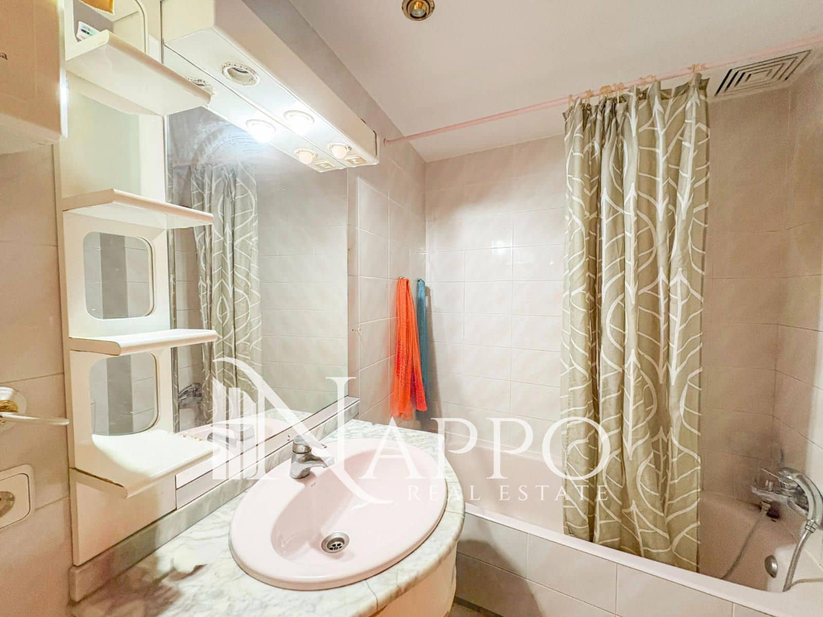 3 sovrum Lägenhet till salu i Es Molinar / El Molinar - 450 000 € (Ref: 9818783)