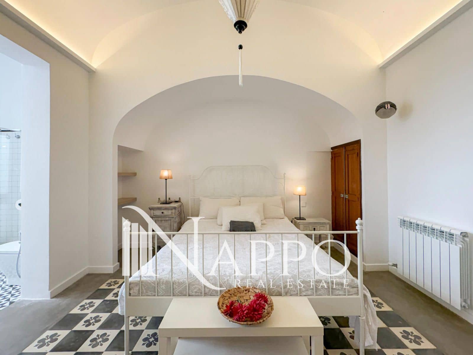 2 soveværelse Lejlighed til leje i Palma de Mallorca - € 1.950 (Ref: 9818784)