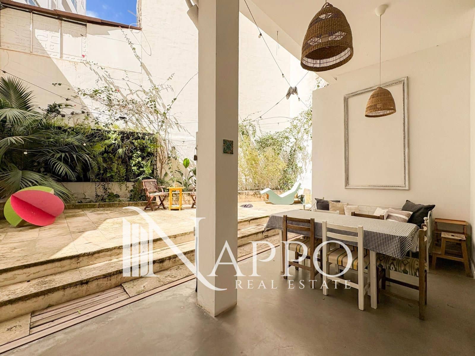2 soveværelse Lejlighed til leje i Palma de Mallorca - € 1.950 (Ref: 9818784)