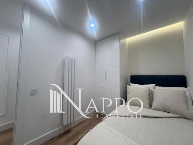 2 makuuhuone Asunto myytävänä paikassa Madrid kaupunki - 939 000 € (Ref: 9827394)