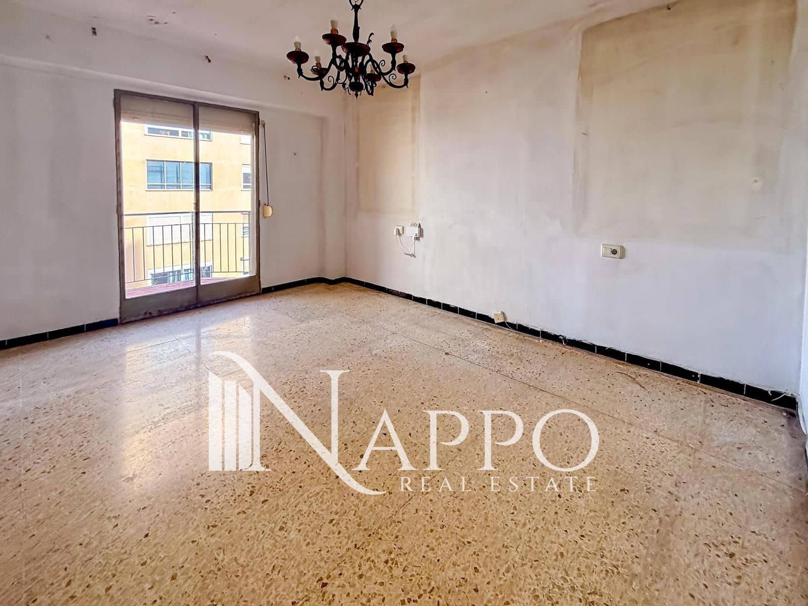 4 Zimmer Wohnung zu verkaufen in Palma de Mallorca - 399.000 € (Ref: 9827518)