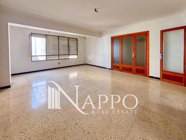 4 Zimmer Wohnung zu verkaufen in Arxiduc, Palma de Mallorca - 399.000 € (Ref: 9827518)