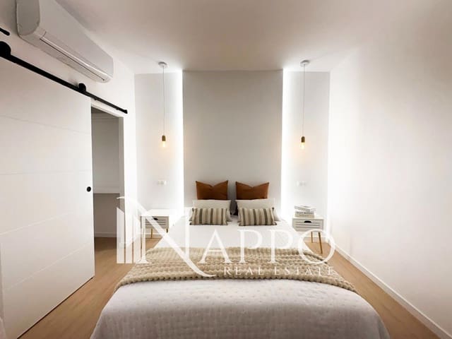 2 bedroom Flat for sale in Son Cotoner, Palma de Mallorca with garage - € 378,000 (Ref: 9828022)