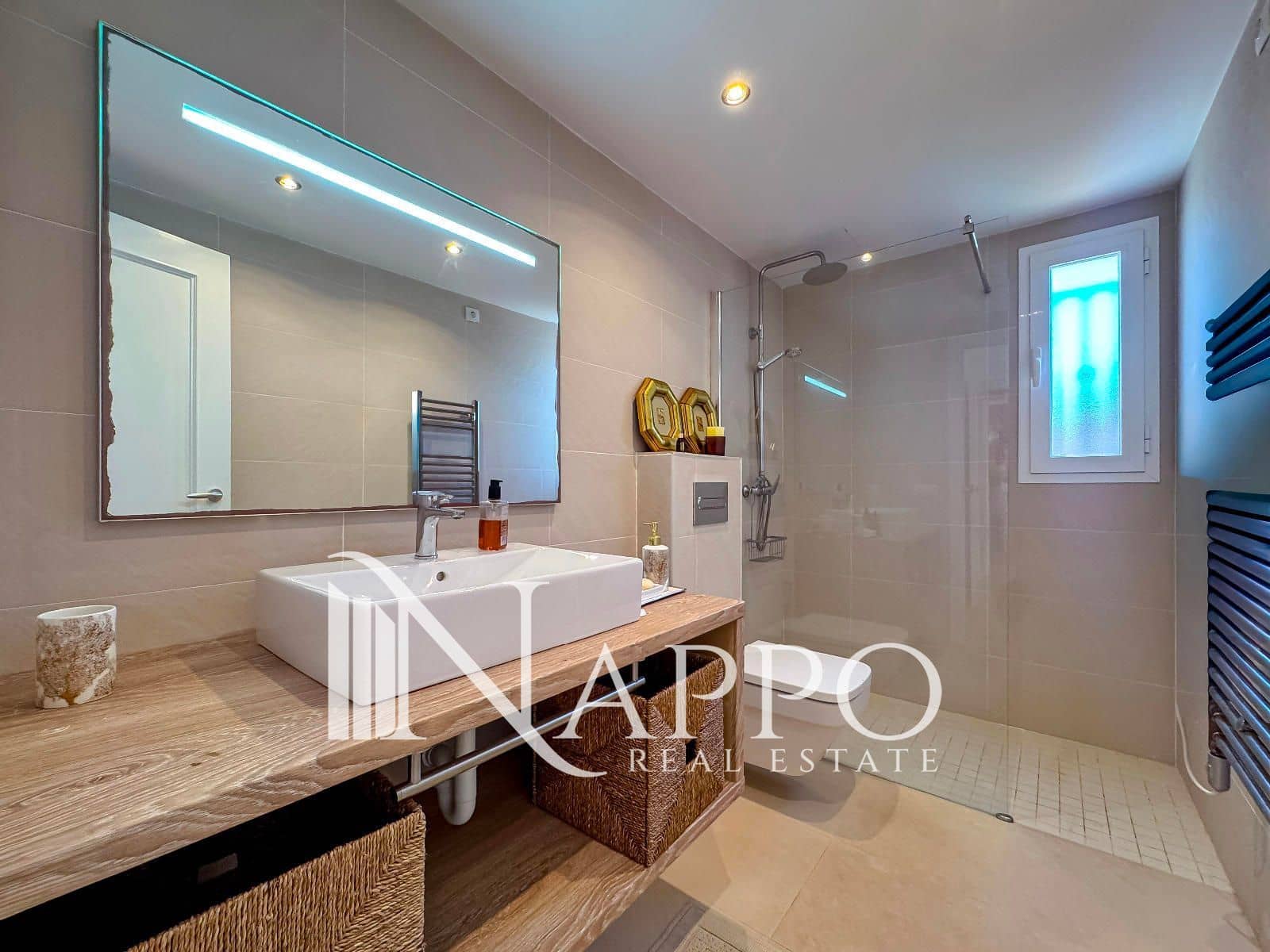 Villa/Maison de 3 chambres à louer à Sa Rapita / La Rapita - 2 000 € (Ref: 9828104)