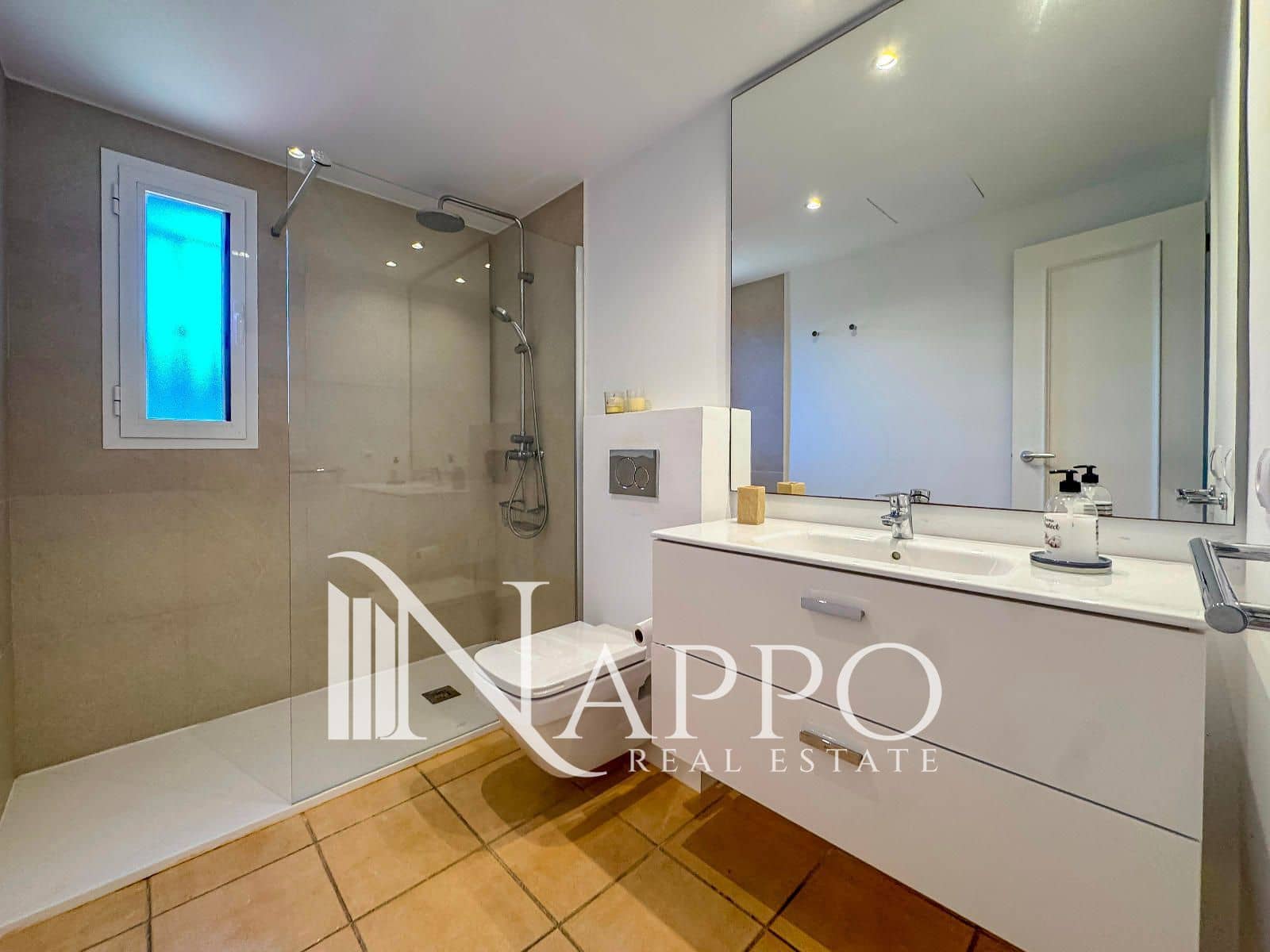 Villa/Maison de 3 chambres à louer à Sa Rapita / La Rapita - 2 000 € (Ref: 9828104)