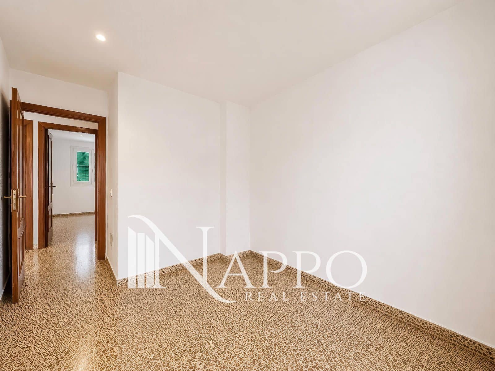 Piso de 3 habitaciones en Palma de Mallorca en venta - 375.000 € (Ref: 9834043)