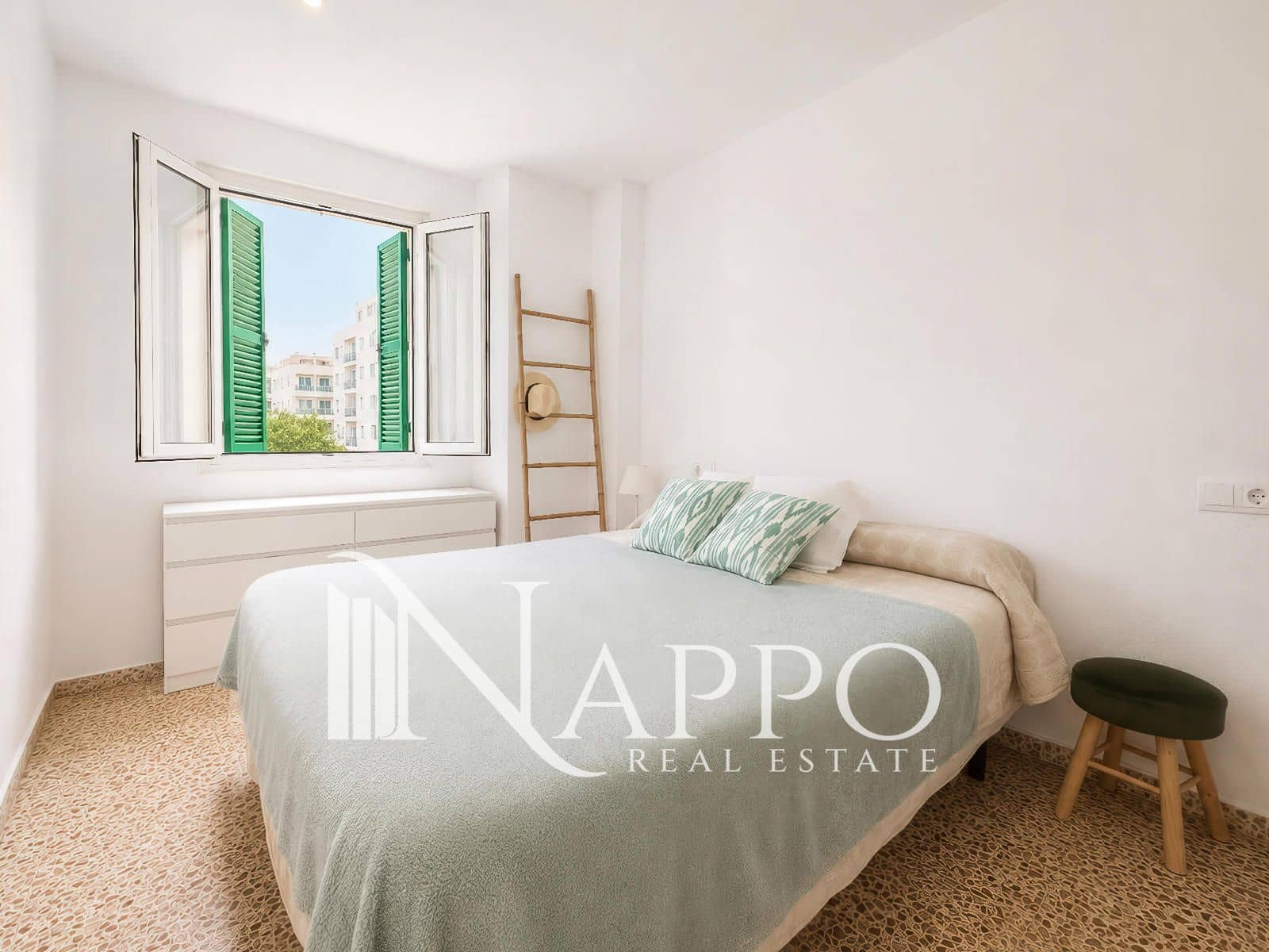 Piso de 3 habitaciones en Palma de Mallorca en venta - 375.000 € (Ref: 9834043)