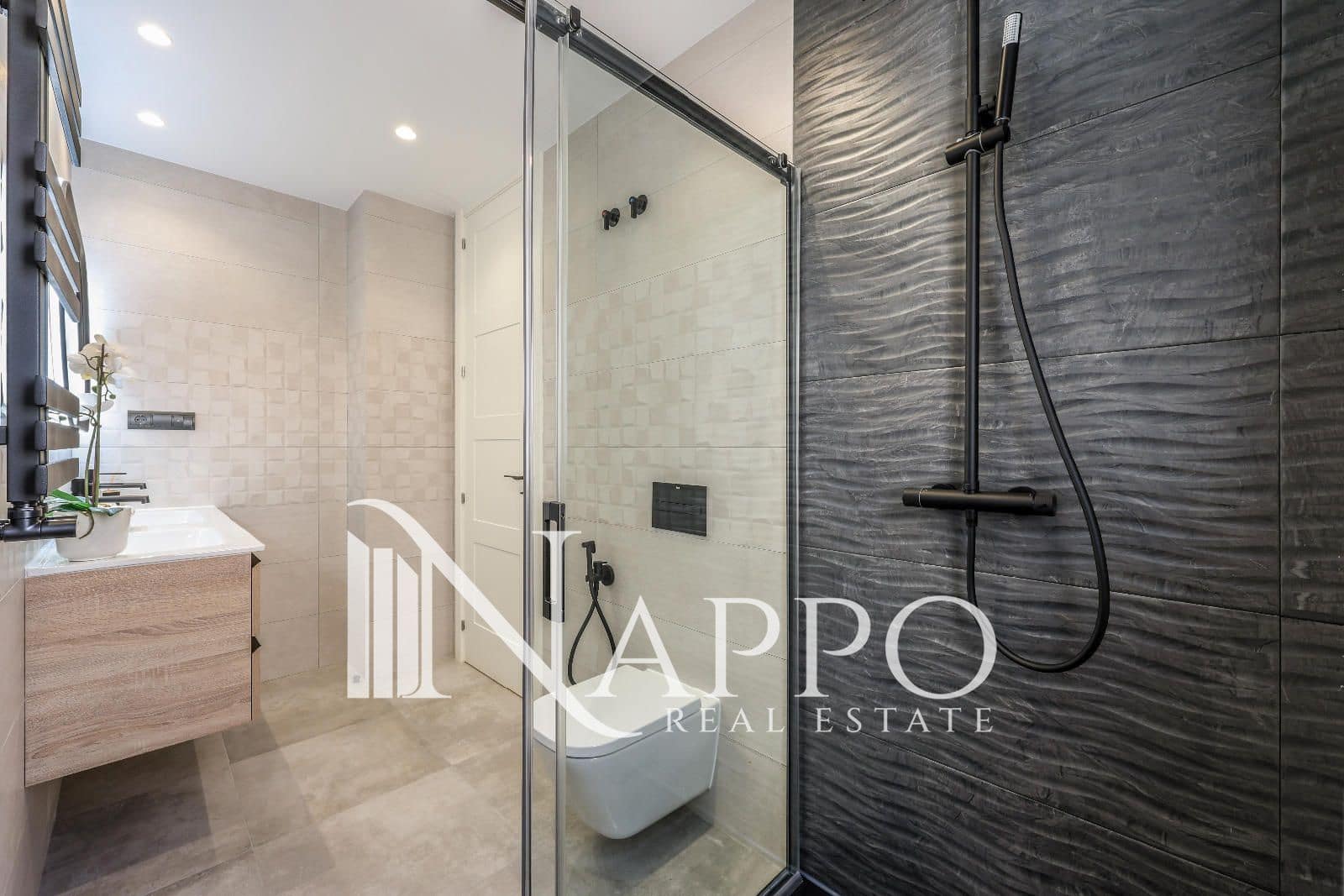 3 Zimmer Wohnung zu verkaufen in Madrid Stadt mit Garage - 1.599.000 € (Ref: 9834806)