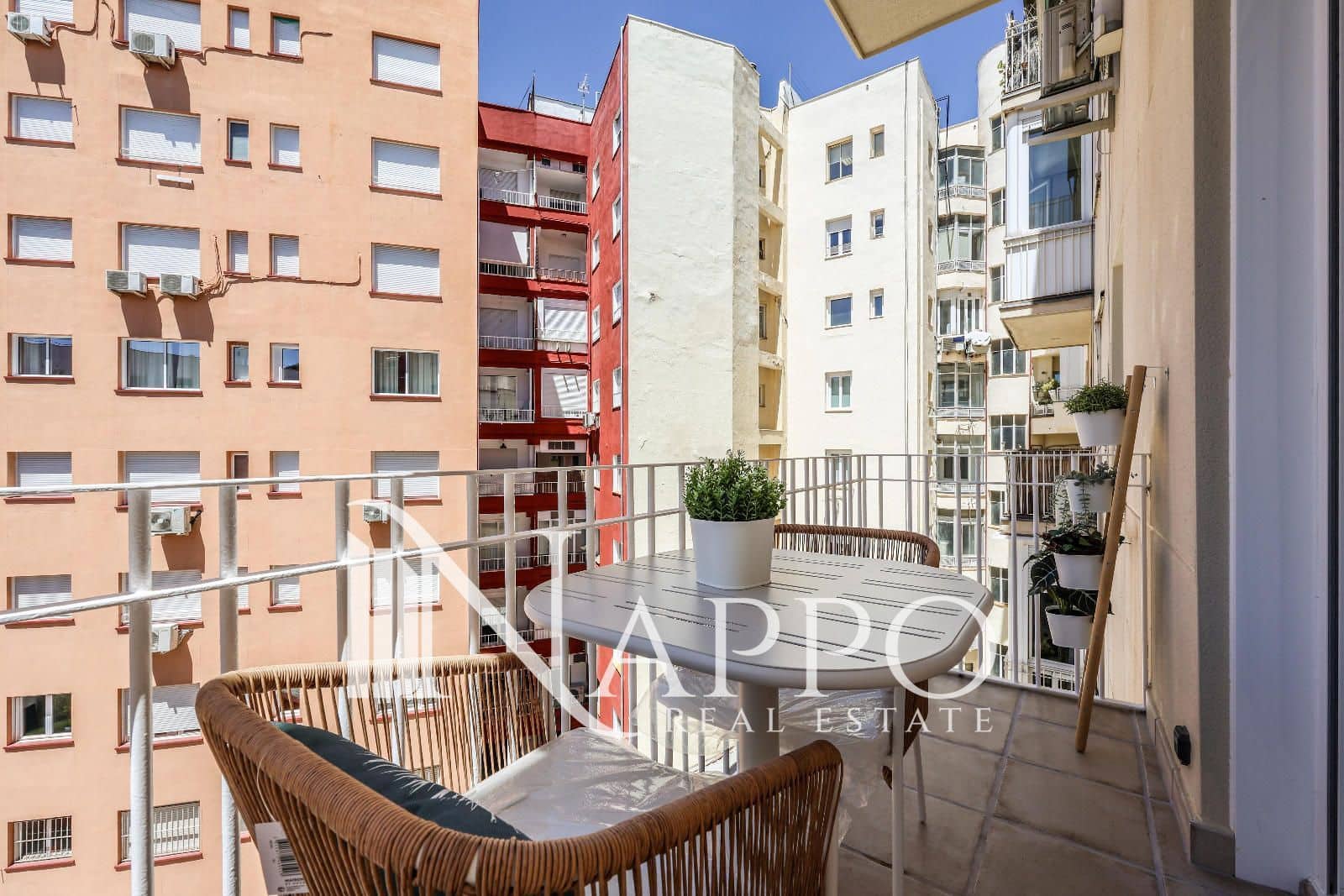 3 Zimmer Wohnung zu verkaufen in Madrid Stadt mit Garage - 1.599.000 € (Ref: 9834806)
