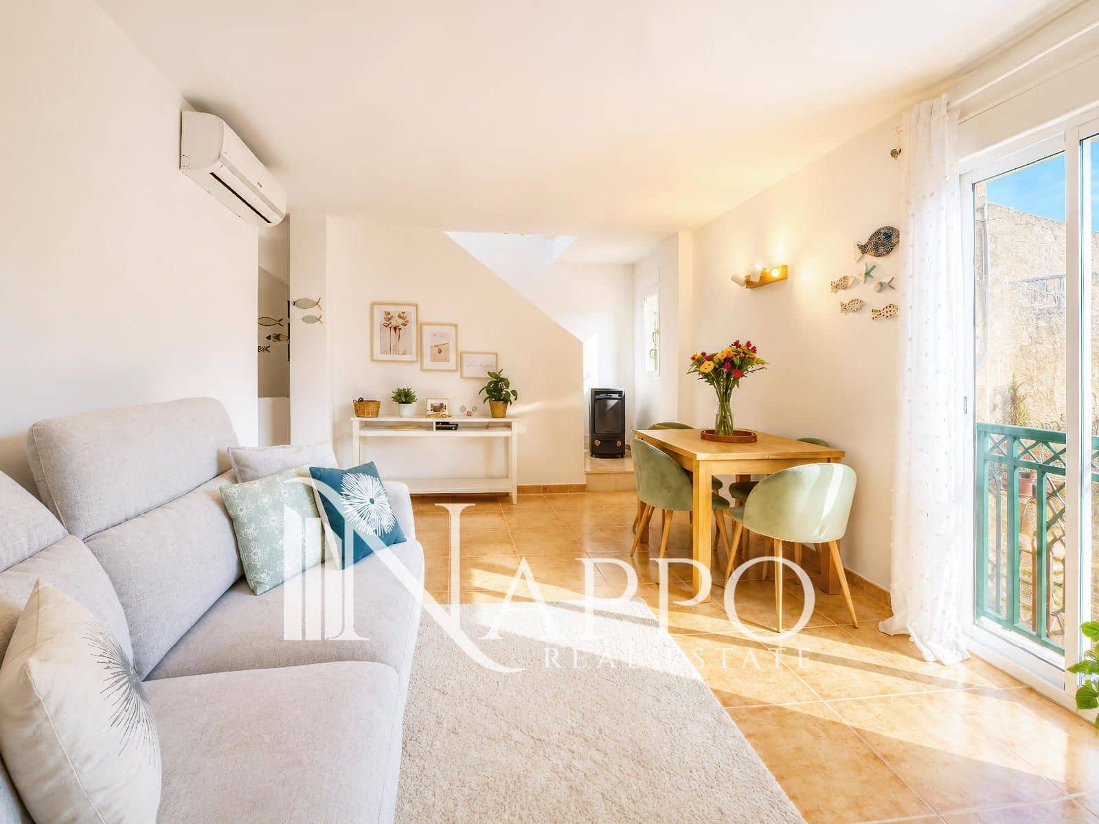 2 bedroom Flat for sale in Sa Cabaneta / La Cabaneta with garage - € 389,000 (Ref: 9838675)