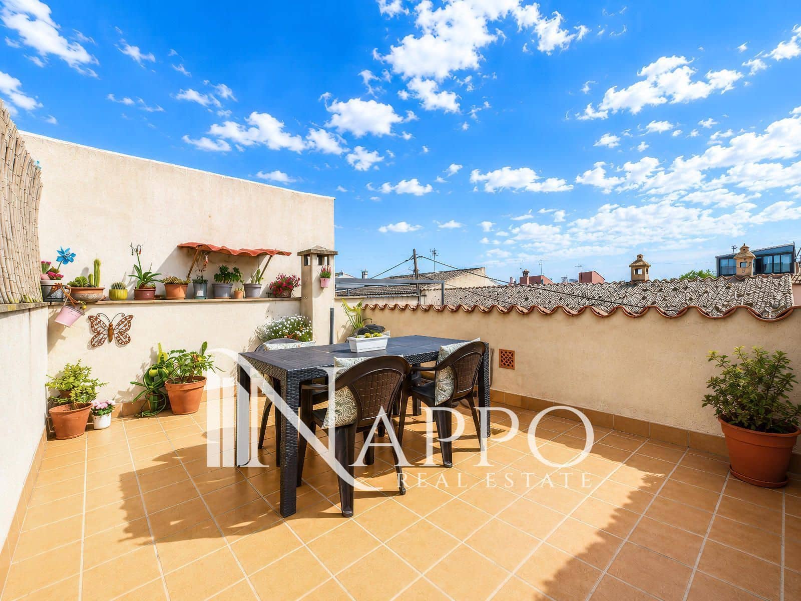 2 bedroom Flat for sale in Sa Cabaneta / La Cabaneta with garage - € 389,000 (Ref: 9838675)
