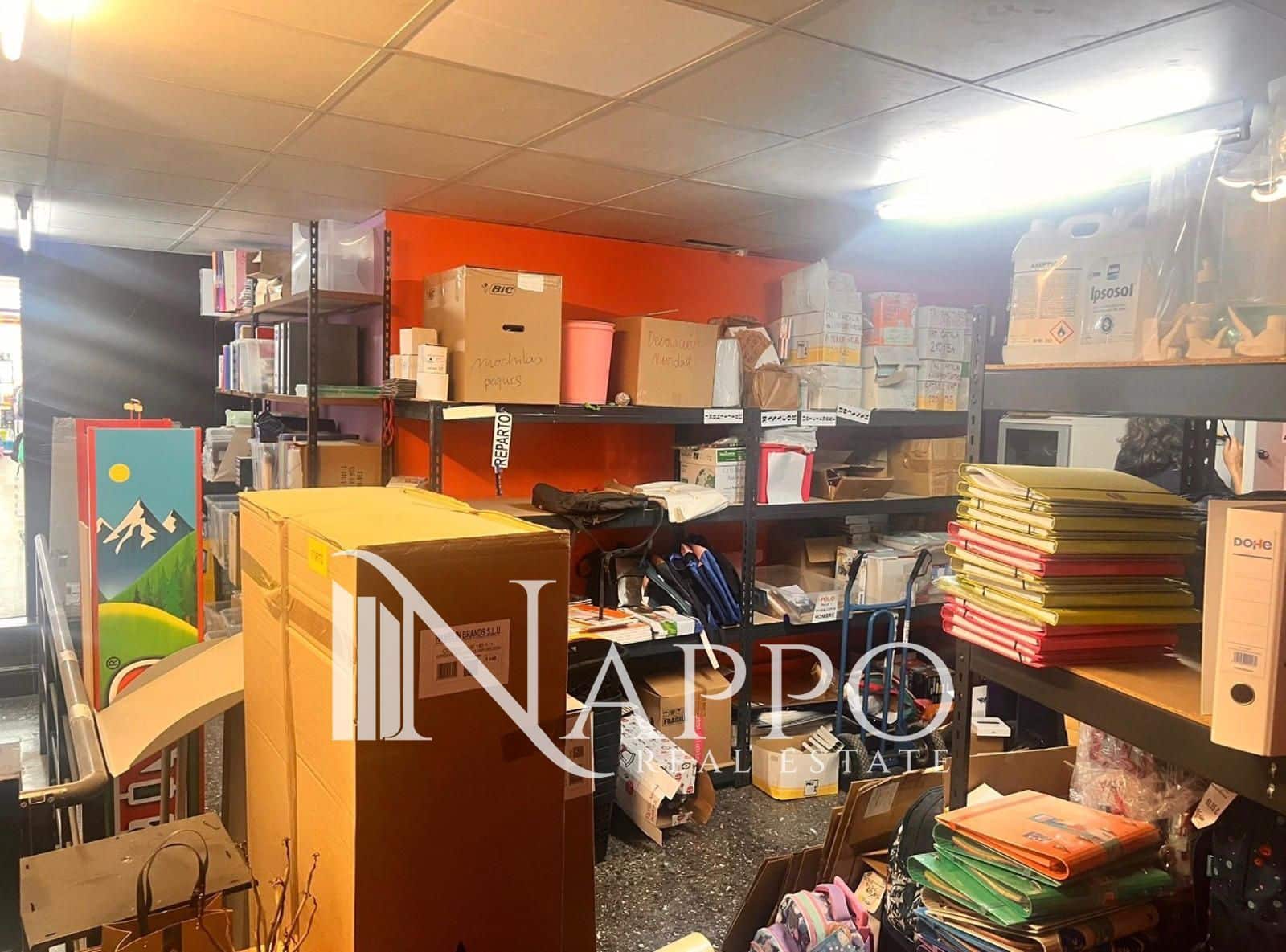Commercial for rent in Palma de Mallorca - € 3,000 (Ref: 9838676)