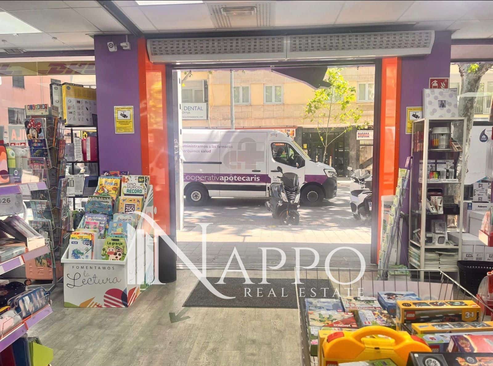 Commercial for rent in Palma de Mallorca - € 3,000 (Ref: 9838676)
