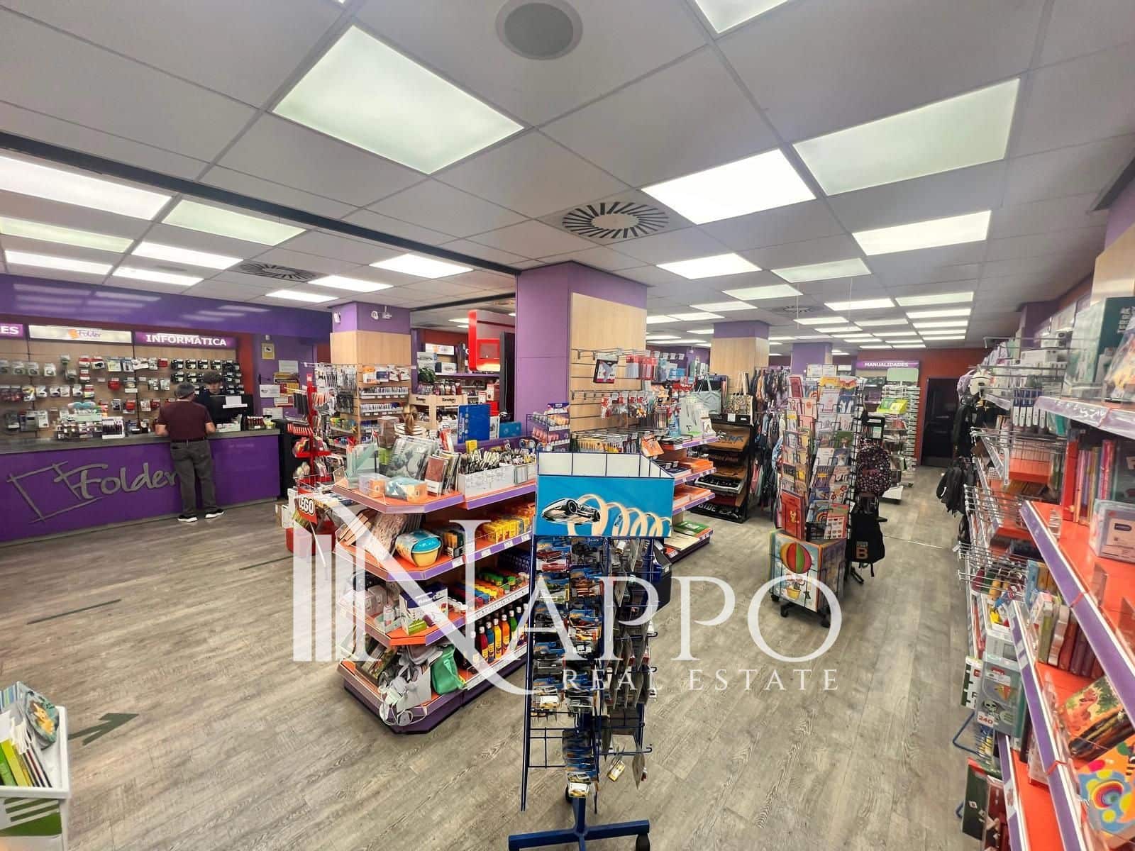 Commercial for rent in Palma de Mallorca - € 3,000 (Ref: 9838676)