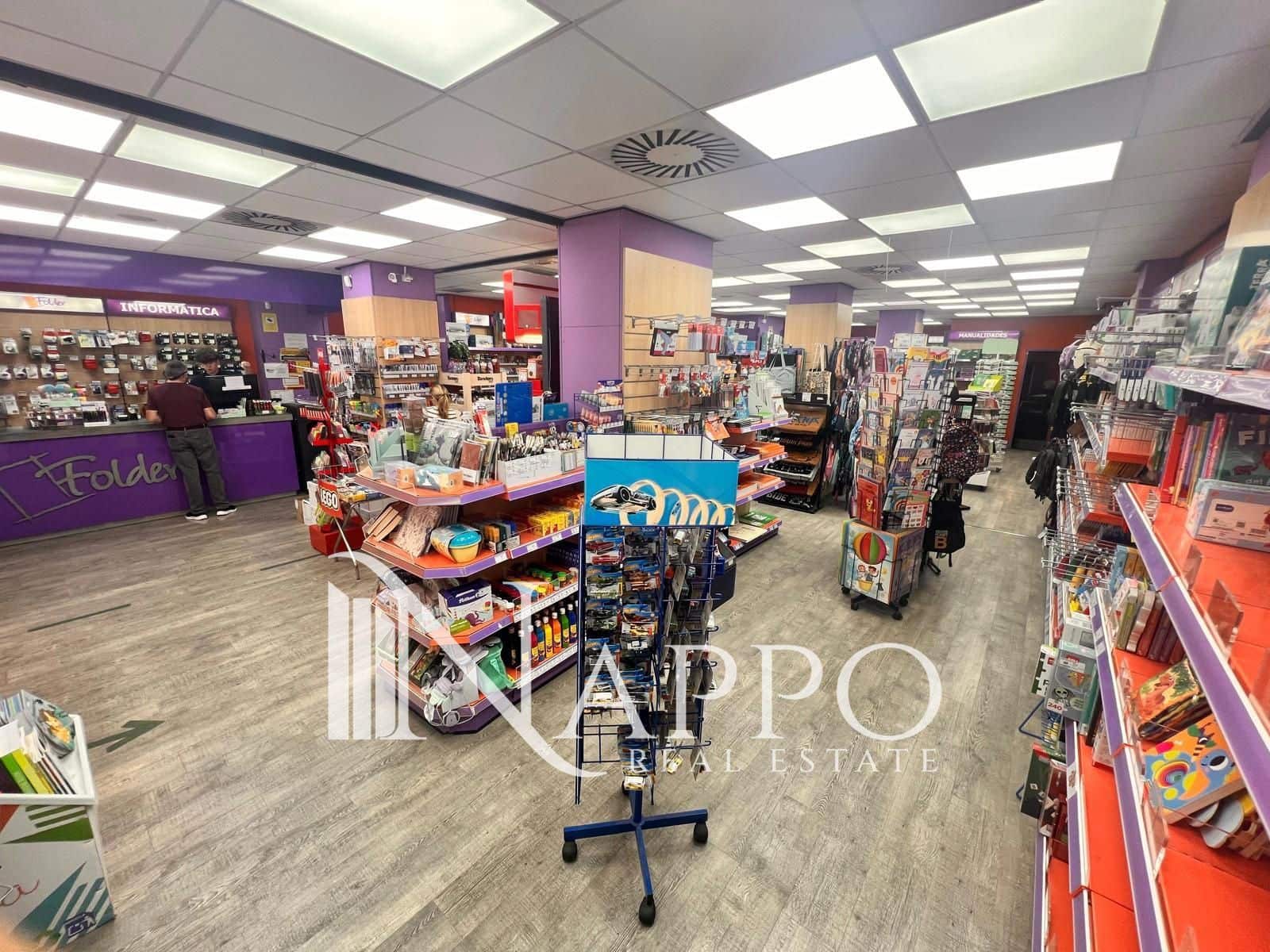 Commercial for rent in Palma de Mallorca - € 3,000 (Ref: 9838676)