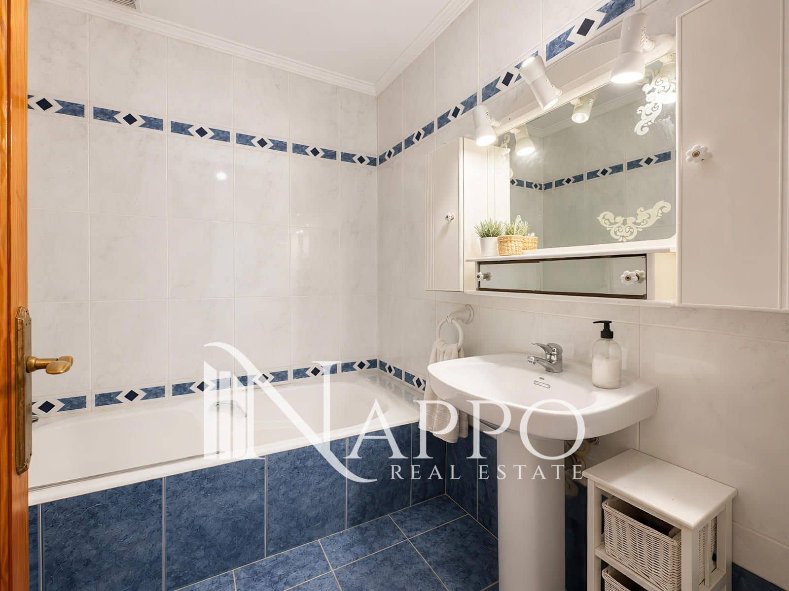 4 bedroom Townhouse for sale in Son Sardina with garage - € 730,000 (Ref: 9839958)