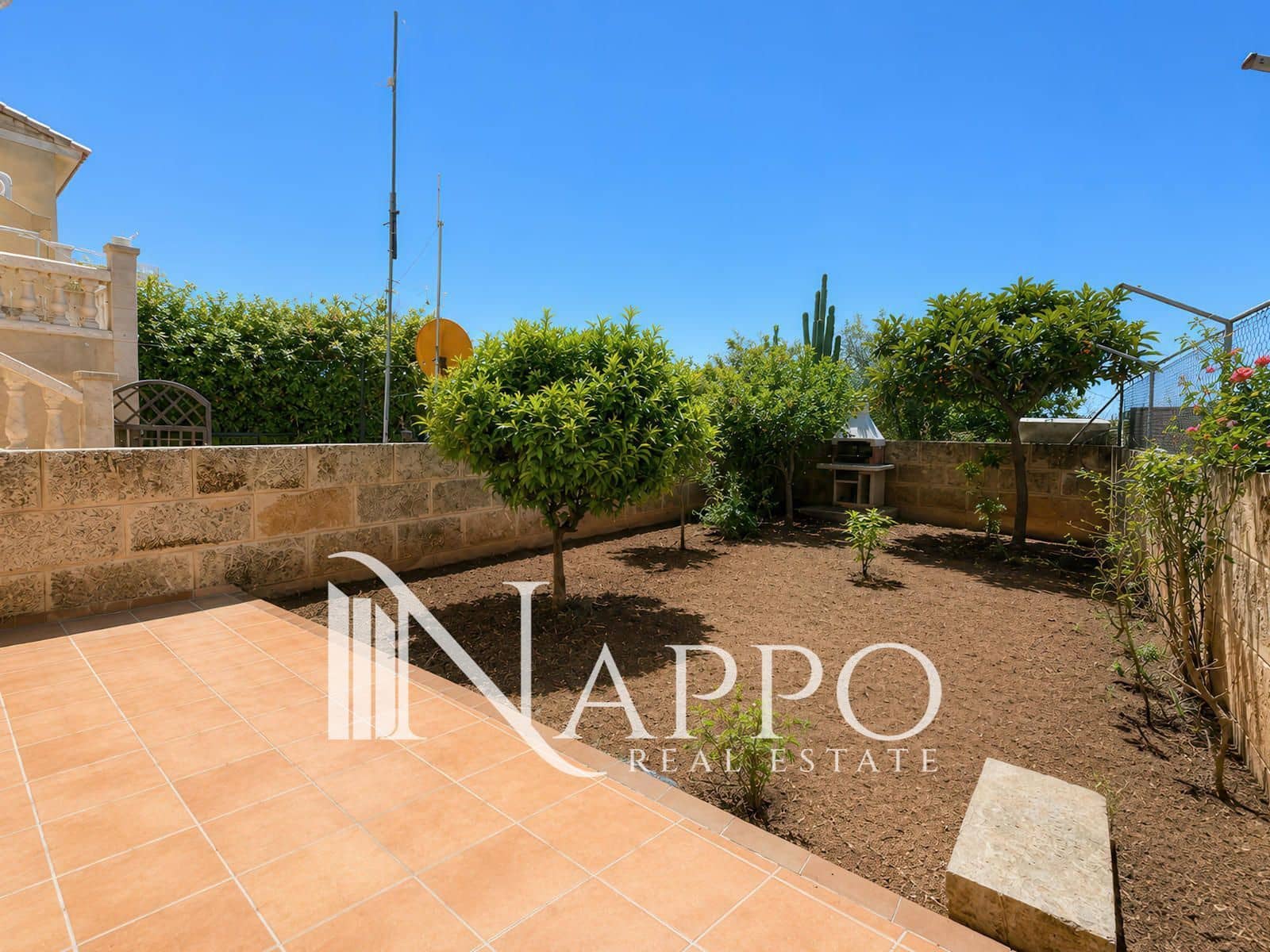 4 bedroom Townhouse for sale in Son Sardina with garage - € 730,000 (Ref: 9839958)